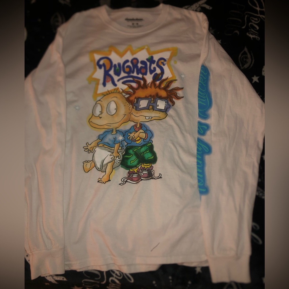 Long sleeve graphic long sleeve size Medium